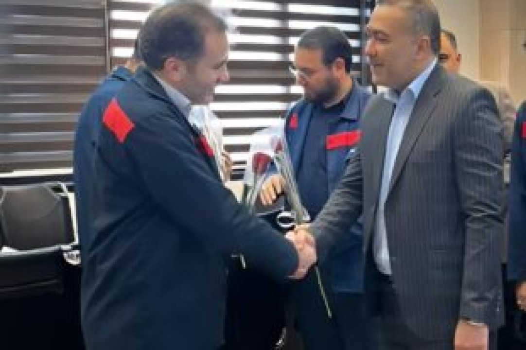 رشد ۶۱ درصدی صادرات در شش‌ماهه نخست سال جاری و تثبیت جایگاه فولاد اکسین در میان صادرکنندگان بزرگ کشور
